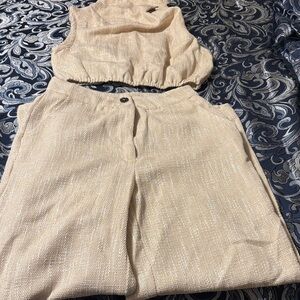 SHEIN Cream Sleeveless Two Piece Suit